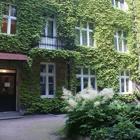 Friendly Apartments - Downtown Краков Экстерьер фото